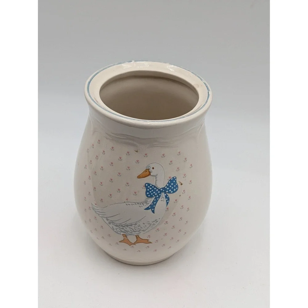 Tienshan Stoneware Canister Cream Aunt Rhody Goose Blue Polka Dot Bow Lid 7 in